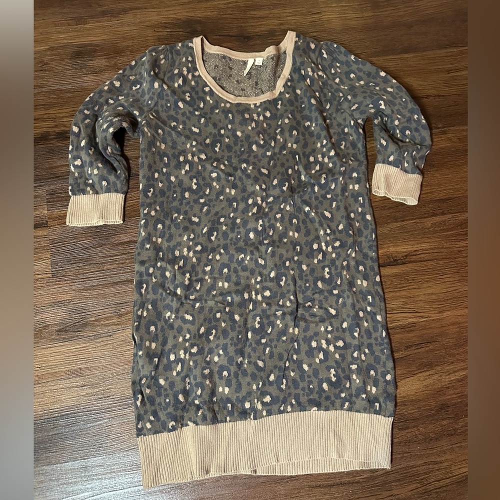 Women's Grey Leopard Print Knit Dress with Cream Trim